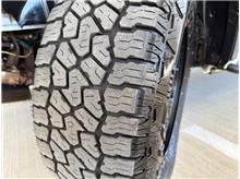 Vehicle Thumb #27
