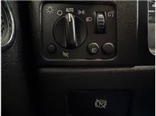 Vehicle Thumb #20