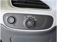 Vehicle Thumb #23