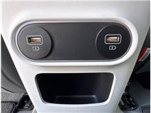 Vehicle Thumb #16