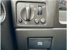 Vehicle Thumb #19