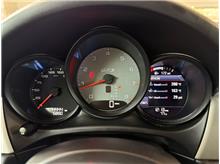 Vehicle Thumb #16