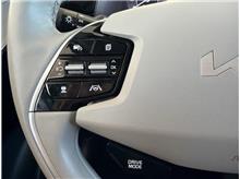 Vehicle Thumb #18
