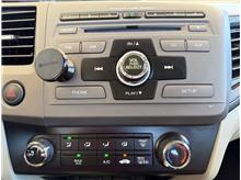 Vehicle Thumb #19