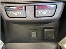 Vehicle Thumb #21