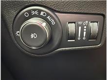 Vehicle Thumb #25