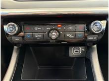 Vehicle Thumb #23
