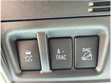 Vehicle Thumb #25