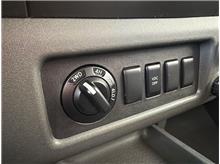 Vehicle Thumb #20
