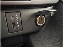 Vehicle Thumb #24