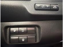 Vehicle Thumb #25