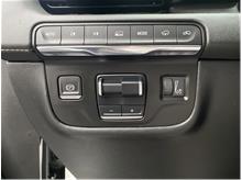 Vehicle Thumb #23