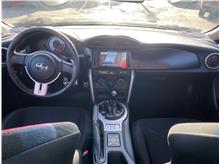 Vehicle Thumb #17