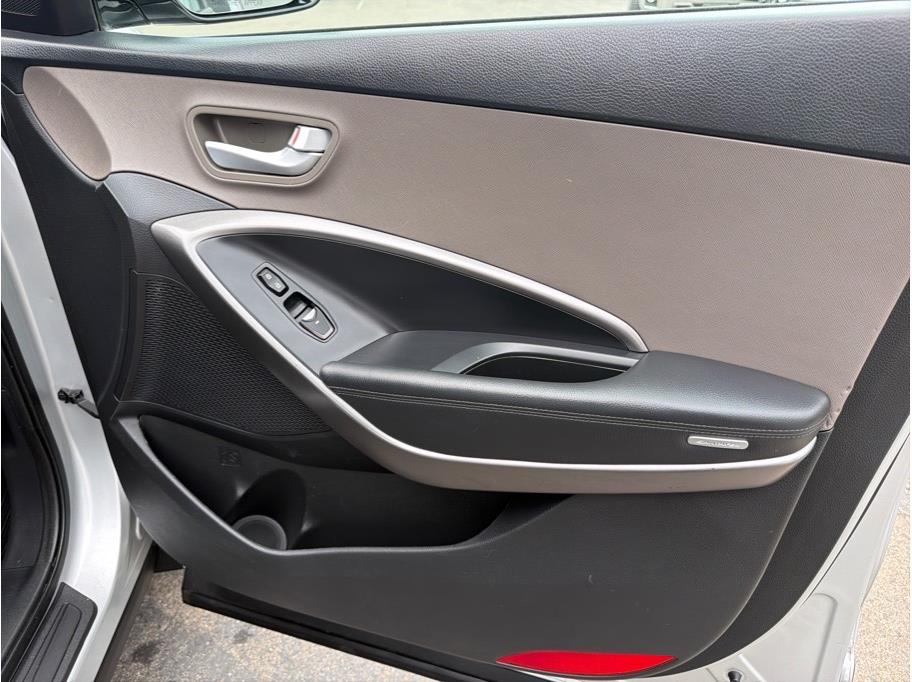 2014 Hyundai Santa Fe Sport - Photo 23