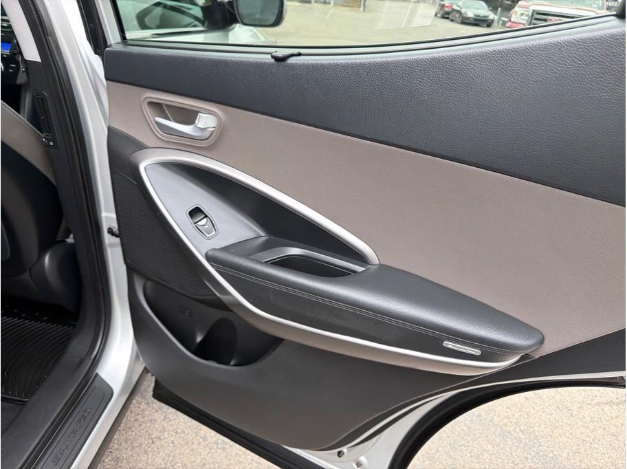 2014 Hyundai Santa Fe Sport - Photo 25