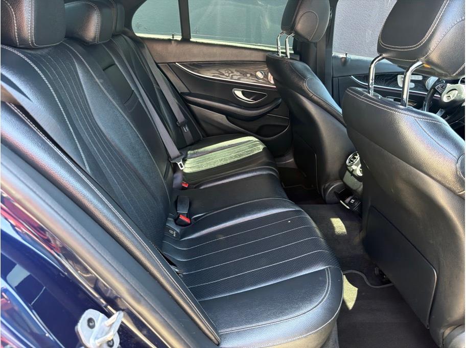 2018 Mercedes-Benz E-Class E300 - Photo 28