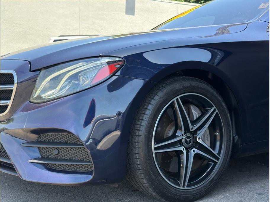 2018 Mercedes-Benz E-Class E300 - Photo 3