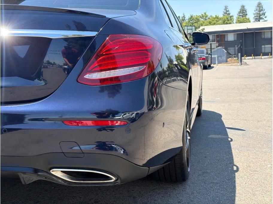 2018 Mercedes-Benz E-Class E300 - Photo 32