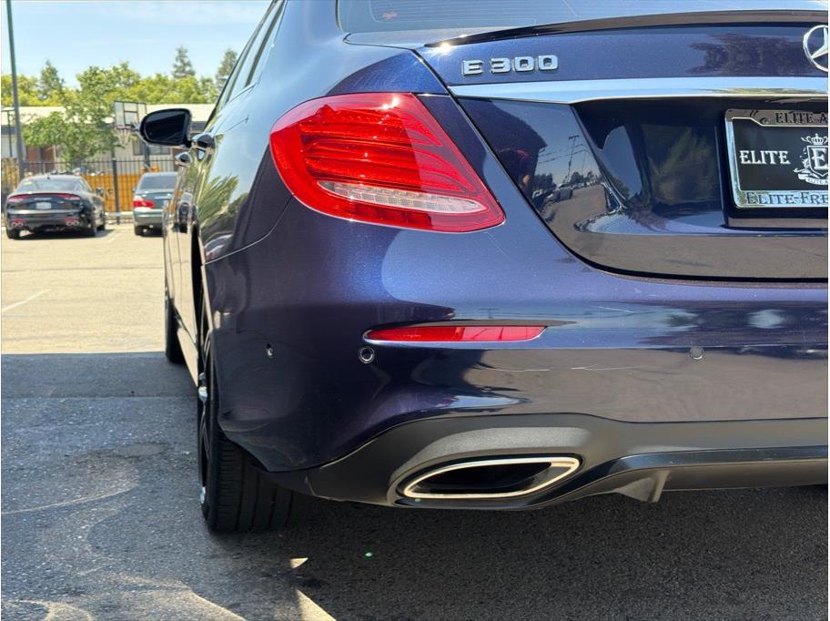 2018 Mercedes-Benz E-Class E300 - Photo 33