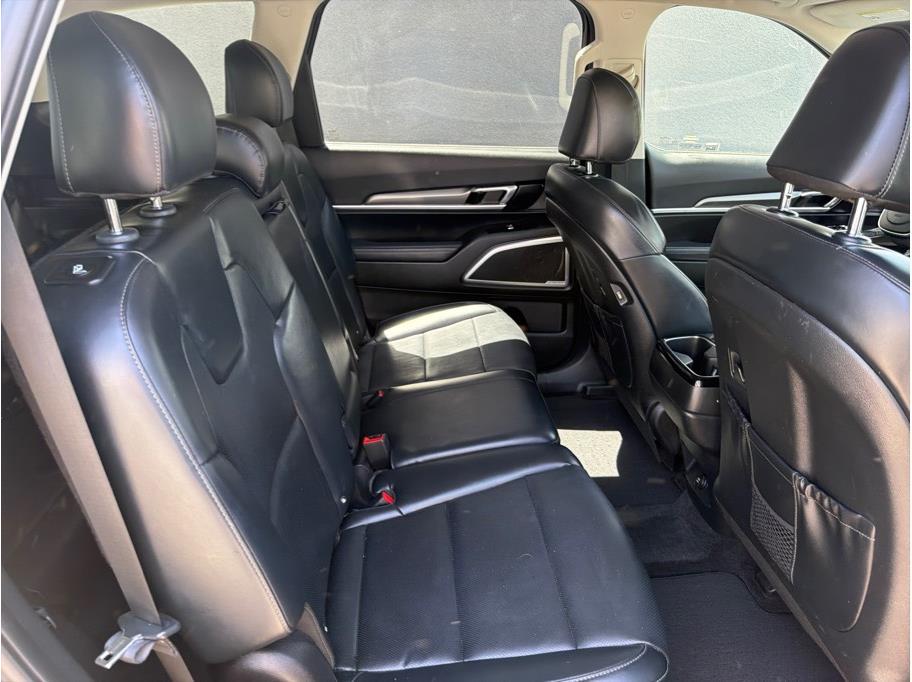 2020 Kia Telluride S - Photo 31
