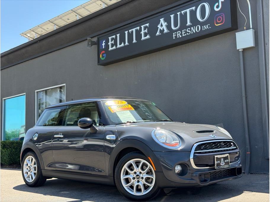 2015 MINI Cooper S's photo