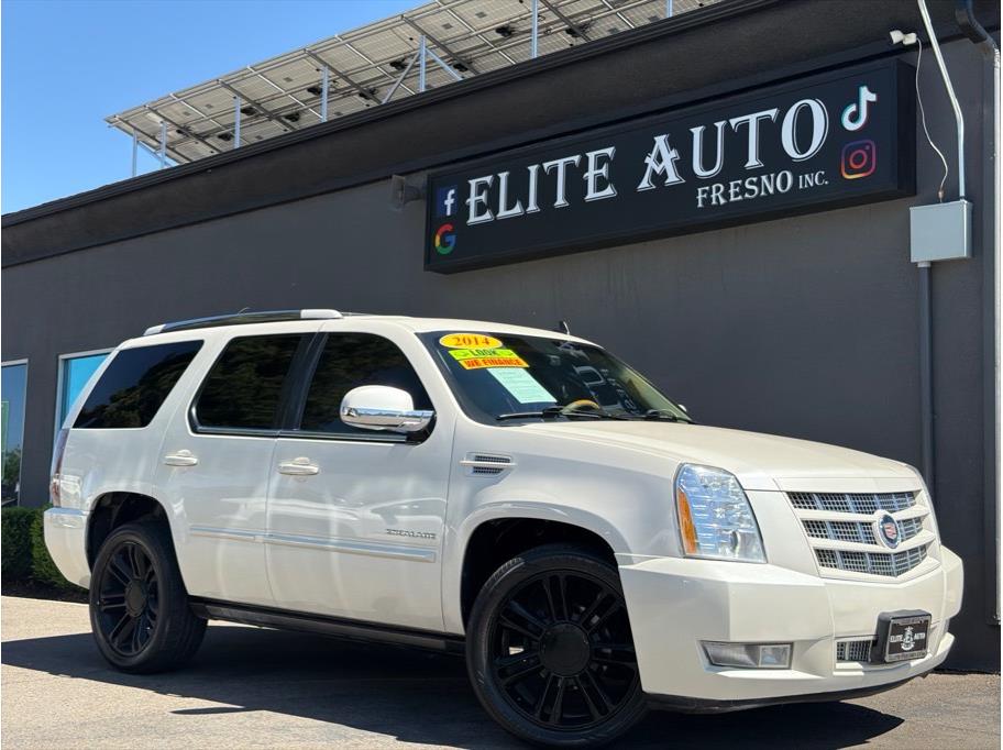 2014 Cadillac Escalade AWD Premium's photo