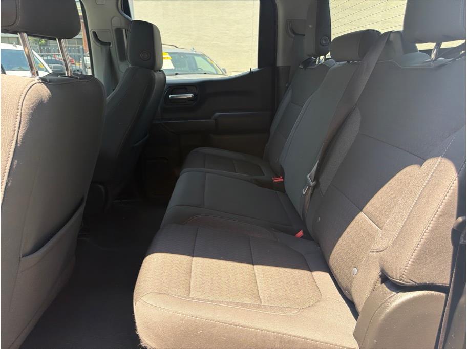 2021 Chevrolet Silverado 1500 LT - Photo 11