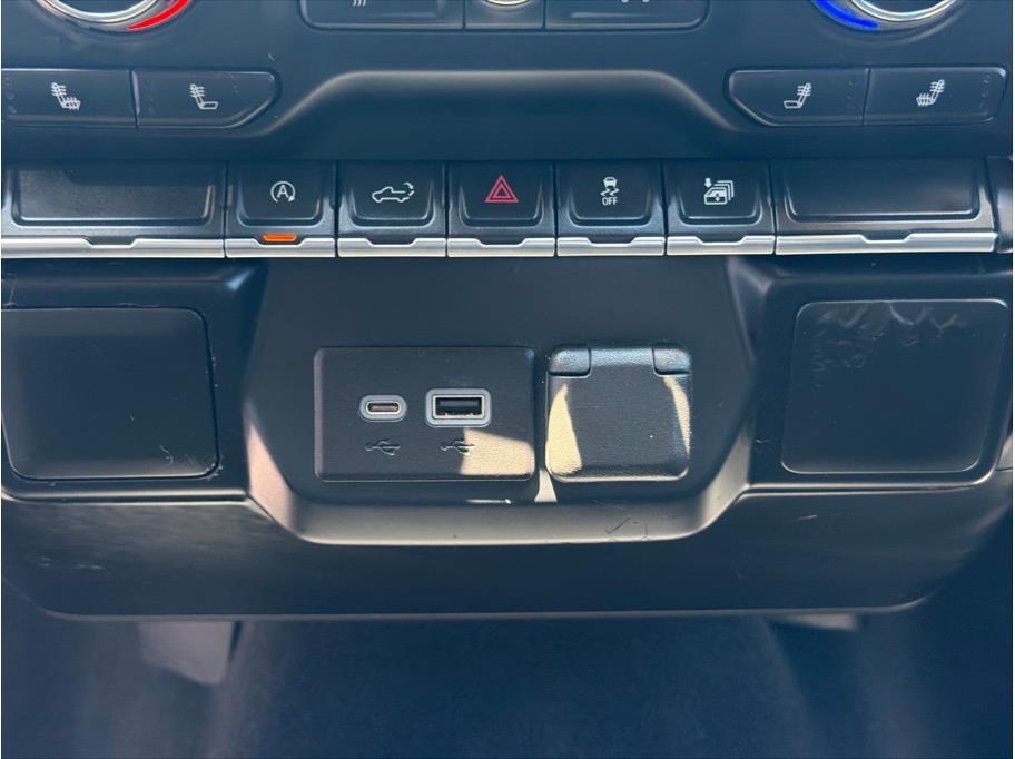2021 Chevrolet Silverado 1500 LT - Photo 17