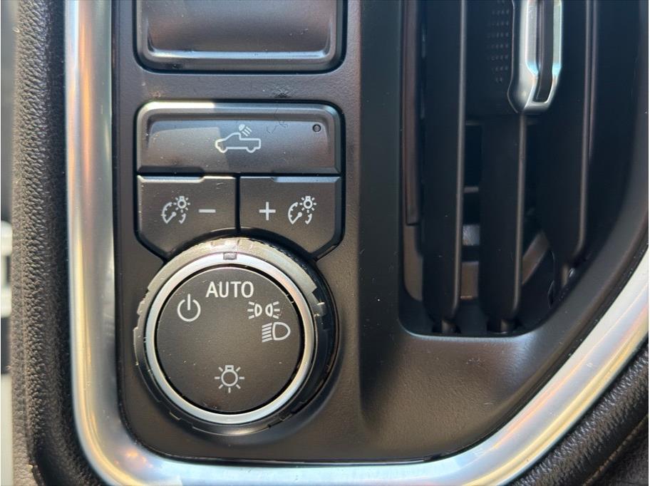 2021 Chevrolet Silverado 1500 LT - Photo 22