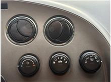 Vehicle Thumb #13
