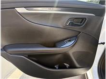 Vehicle Thumb #12