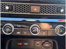 Vehicle Thumb #17