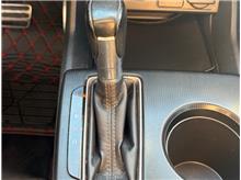 Vehicle Thumb #20