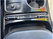 Vehicle Thumb #21