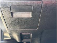 Vehicle Thumb #22