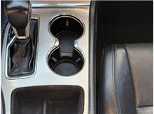 Vehicle Thumb #16