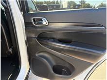 Vehicle Thumb #29