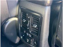 Vehicle Thumb #30