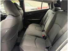 Vehicle Thumb #20