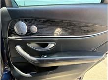 Vehicle Thumb #29