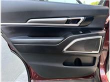 Vehicle Thumb #11