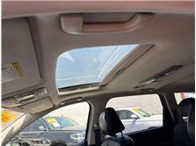 Vehicle Thumb #26