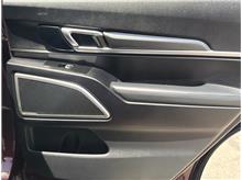 Vehicle Thumb #32