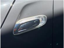 Vehicle Thumb #31
