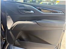 Vehicle Thumb #29