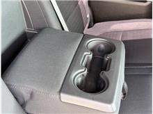 Vehicle Thumb #31