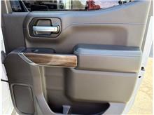 Vehicle Thumb #32
