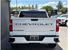 Vehicle Thumb #7
