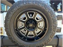 Vehicle Thumb #28