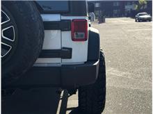 Vehicle Thumb #33